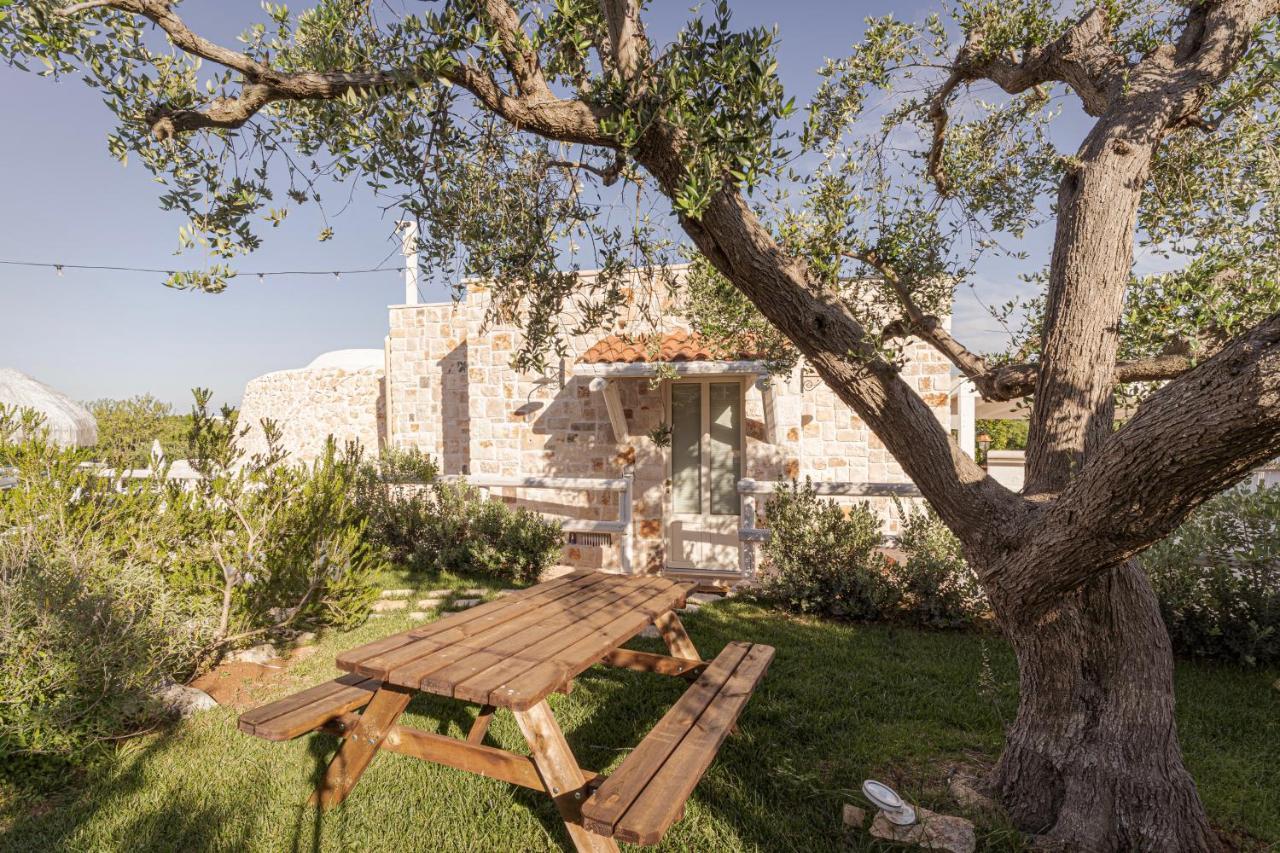 Relais Il Trullo Della Rupe Hotell Ostuni Exteriör bild