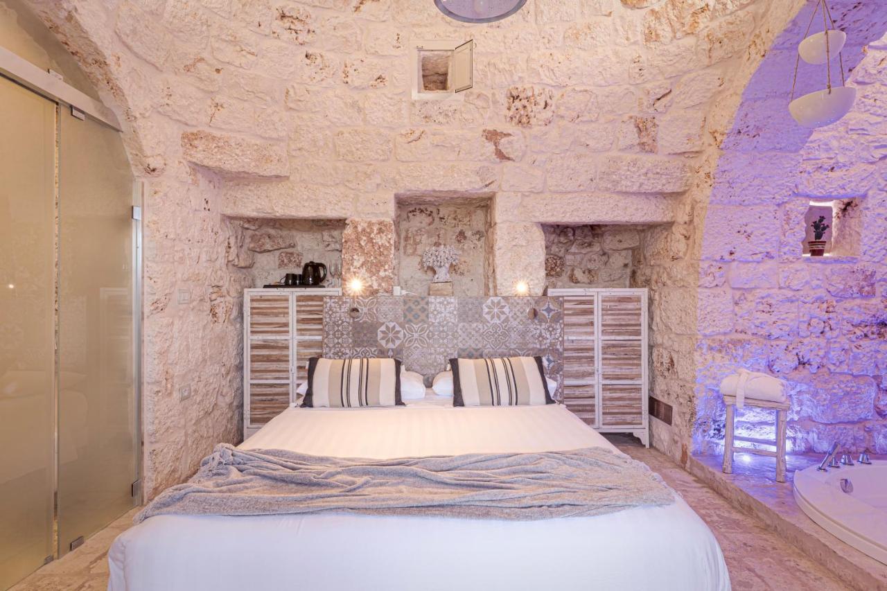 Relais Il Trullo Della Rupe Hotell Ostuni Exteriör bild