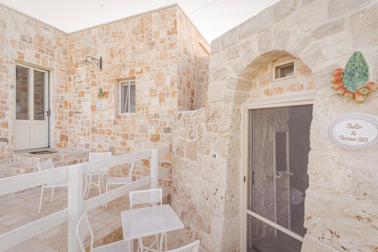 Relais Il Trullo Della Rupe Hotell Ostuni Exteriör bild